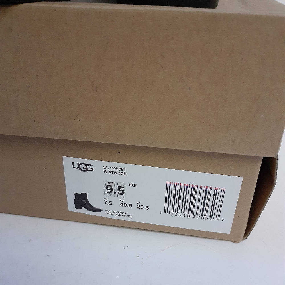 UGG Atwood Boots Sz 9.5 - Picture 8 of 11